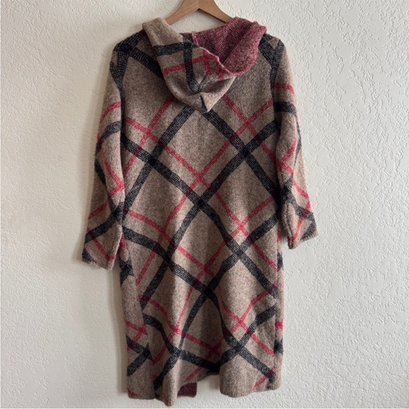 Joseph A • Long Plaid Open Cardigan Sweater - Picture 6 of 7